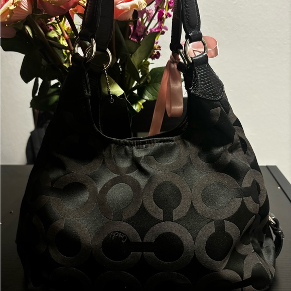 Coach Black Signature Shoulder Bag - Picture 3 of 5